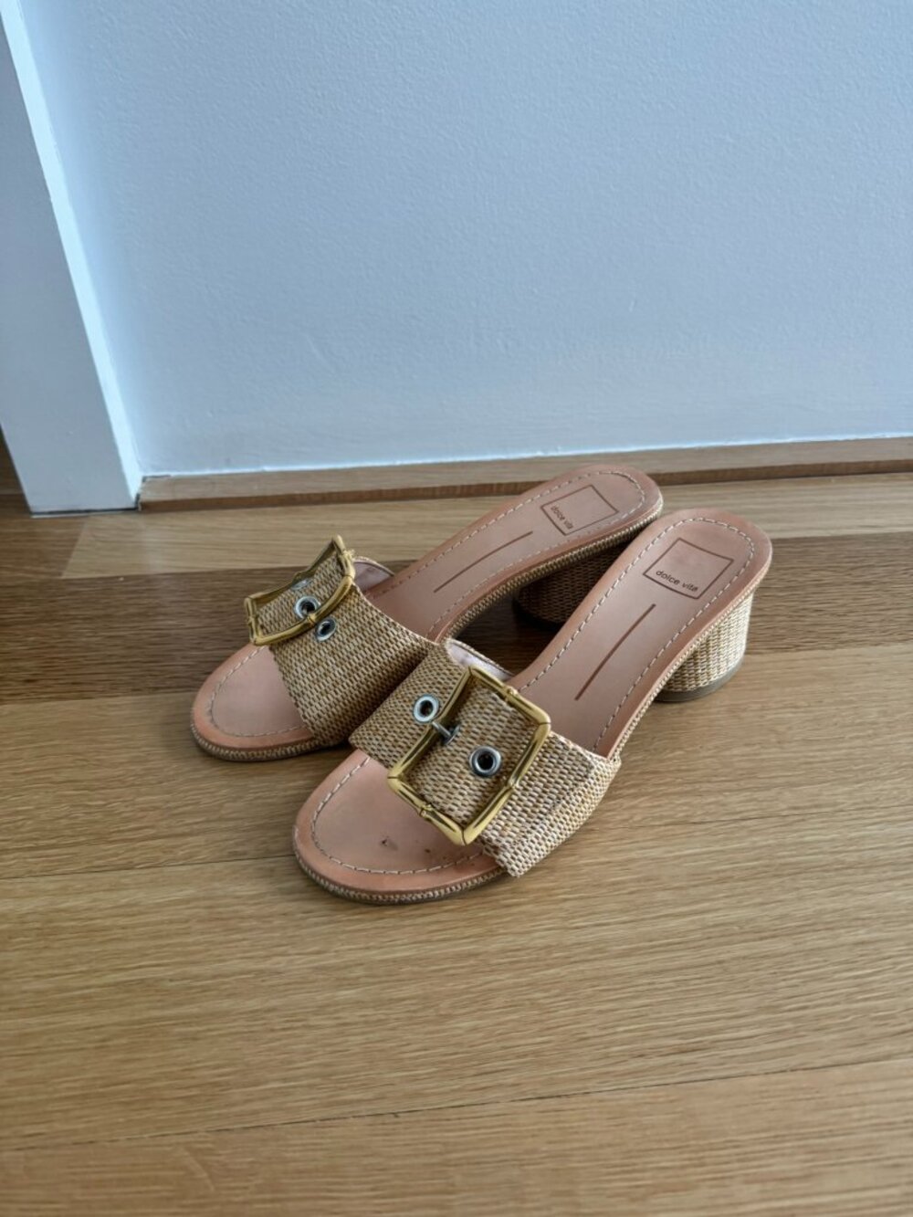 Dolce Vita Sandals